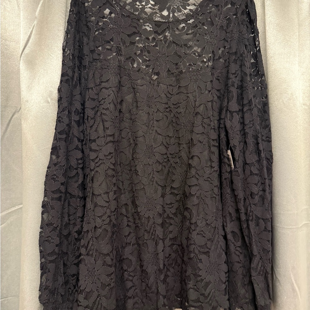 Elegant Black Lace Top new with tags